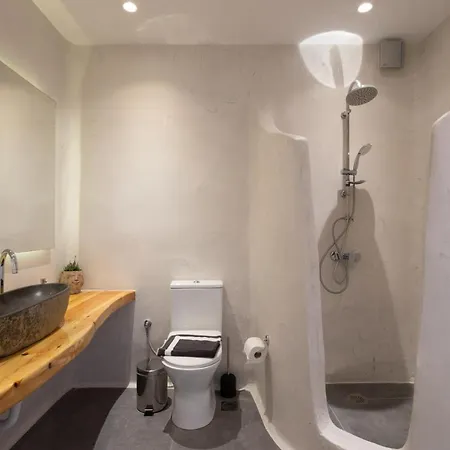 Kalanan Luxury Apartment